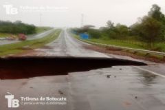 Obras na Rodovia Marechal Rondon danificada por causa da chuva têm data para conclusão