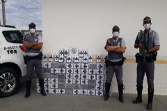 Em fiscalização pela SP-280 TOR faz apreensão de 550 kg cocaína divididas em mais de 500 “tijolos”

