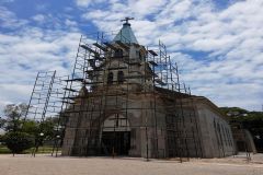 Com as obras em fase de acabamento paredes da Capela de São José recebem revestimento