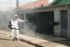 Mais três bairros receberam nebulização para combater a proliferação do mosquito da dengue