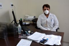 Médico infectologista do Hospital das Clínicas de Botucatu faz explanação sobre a varíola do macaco