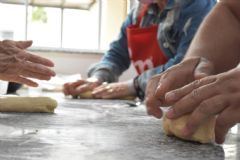 Fundo Social de Solidariedade de Botucatu promove curso de técnicas de fabricação de pães 
