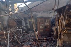 Grupamento do Corpo de Bombeiros de Botucatu atende incêndio em restaurante de São Manuel