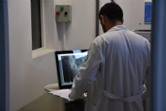Pacientes de Botucatu que estão com pedidos para raio-x devem procurar unidade para agendar exame 