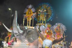 Cinco escolas de samba e três blocos irão disputar o título na volta do carnaval de rua de Bauru