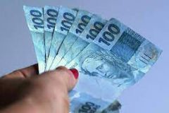 A partir do primeiro dia de maio Governo Federal reajusta salário mínimo para R$ 1.320 