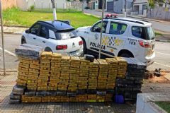 Polícia Rodoviária apreende mais de 1.033 kg de maconha em carro clonado em rodovia vicinal da região