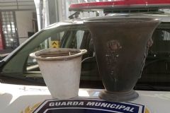 Em casos distintos, a Guarda Municipal atende dois crimes de furto de vasos do Cemitério Portal